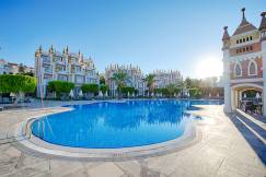 KAMELYA COLLECTION SENTIDO SELIN HOTEL Pools & Beach